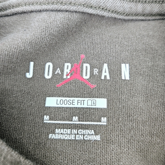 Jordan Flight Long Sleeve Loose Fit Crop Top - Picture 11 of 14